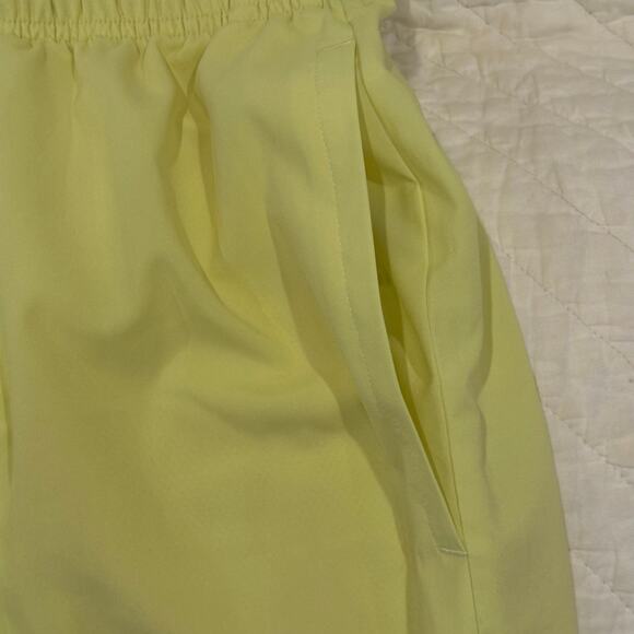 Gymshark Work Out Shorts sz S Yellow Running Active Shorts - Picture 3 of 7